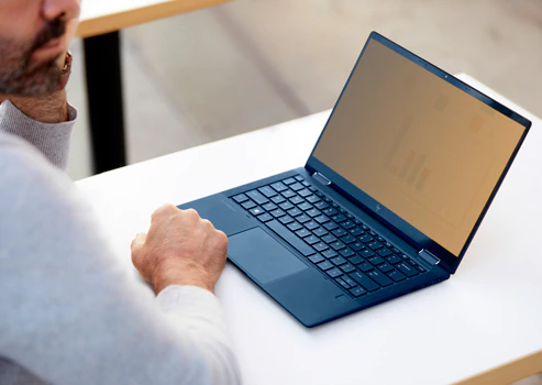 Oculta la informaci&oacute;n de tu pantalla