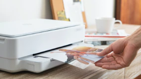 HP Deskjet Plus Ink Advantage con impresi&oacute;n sin bordes